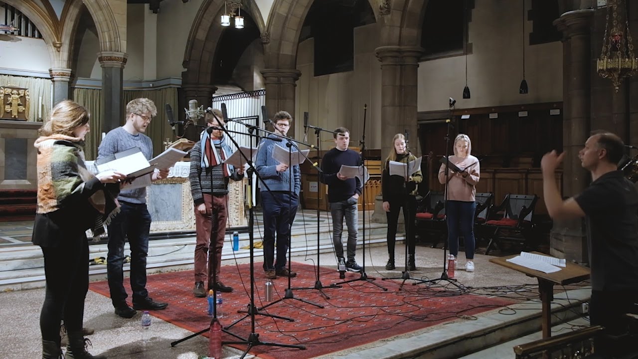 With Angels and Archangels: Schola Cantorum of St Mary's Catholic Cathedral, Edinburgh
