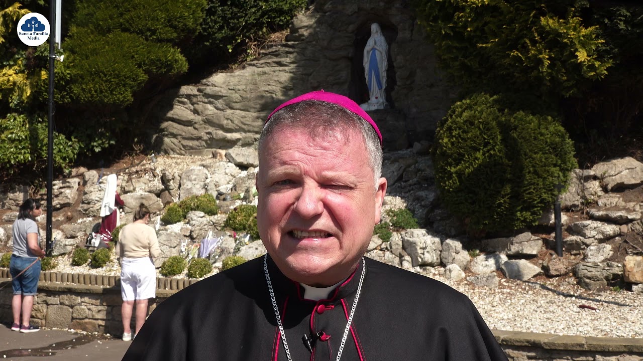 Join the Rosary Stronghold this month of  May 2021!